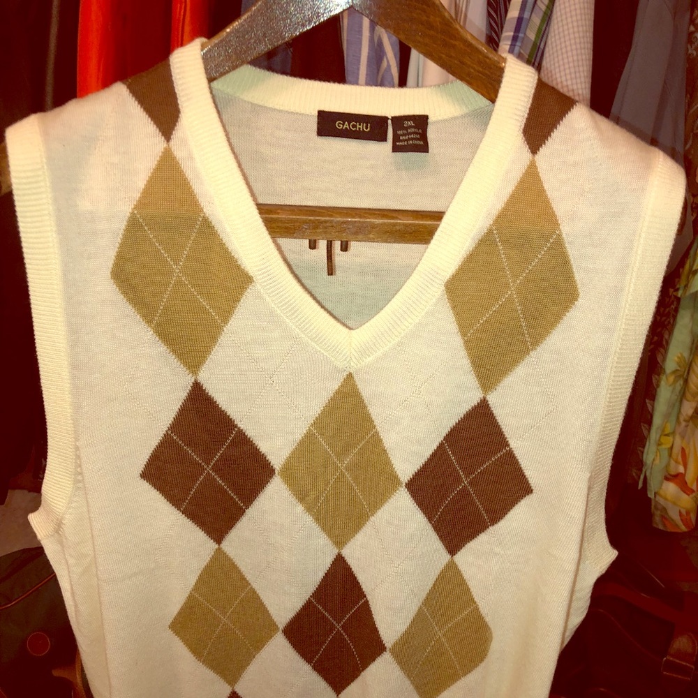 GACHU Vest